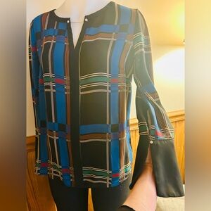 The Limited Blue & Black Plaid Blouse Sz S, beautiful detail at neck & wrists